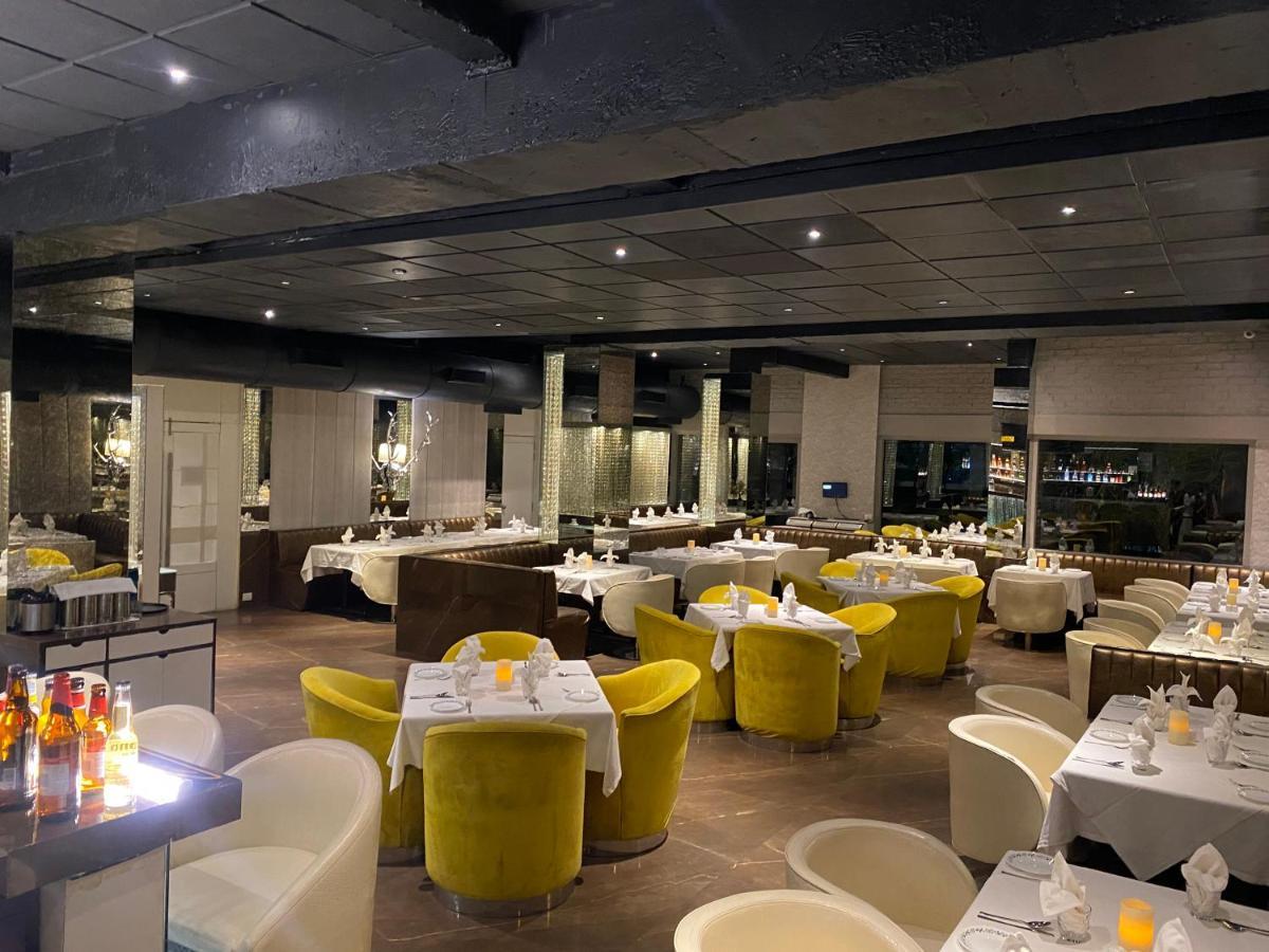 נאגפור Hotel Airport Centre Point מראה חיצוני תמונה